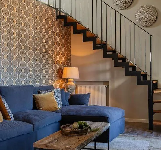 Casa vacanze Issima The Varenna - By Lovecomo *